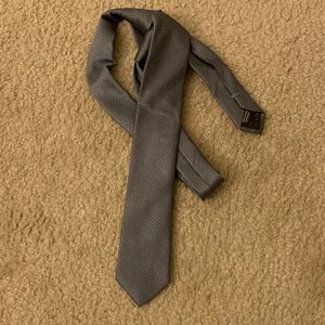 Giovanni Testi Gray and Silver Geometric Tie